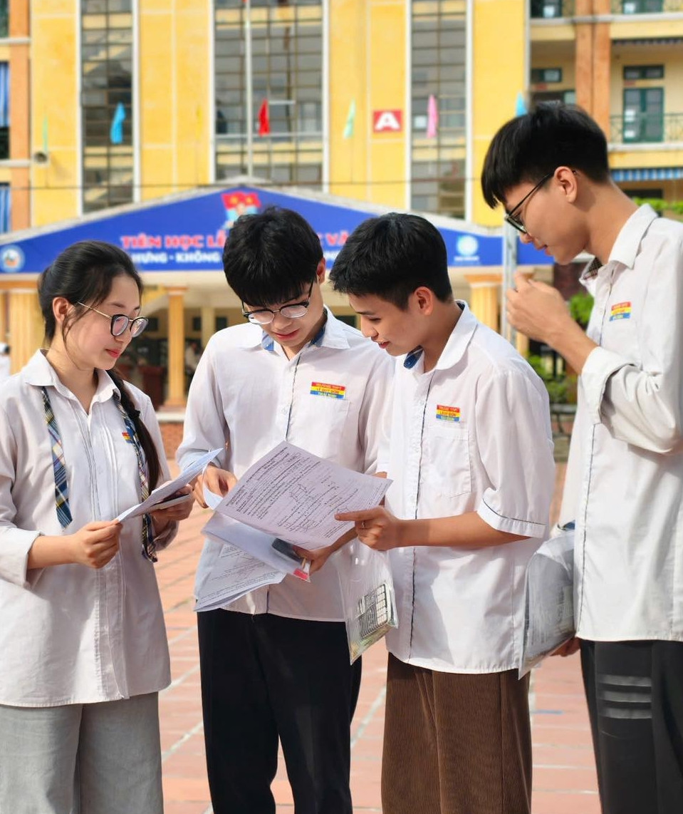 Thí sinh dự thi tốt nghiệp THPT 2025. (Ảnh: Linh Phương) Thí sinh dự thi tốt nghiệp THPT 2025. (Ảnh: Linh Phương)