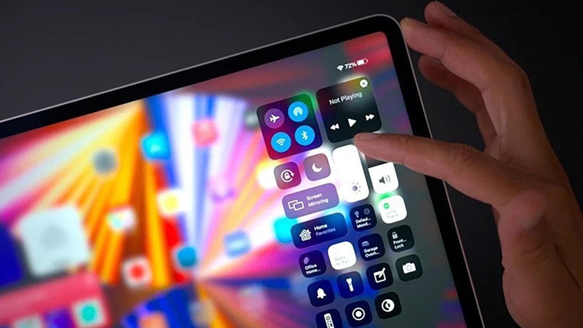 Apple bắt đầu sản xuất màn hình OLED cho dòng iPad Pro. Apple bắt đầu sản xuất màn hình OLED cho dòng iPad Pro.
