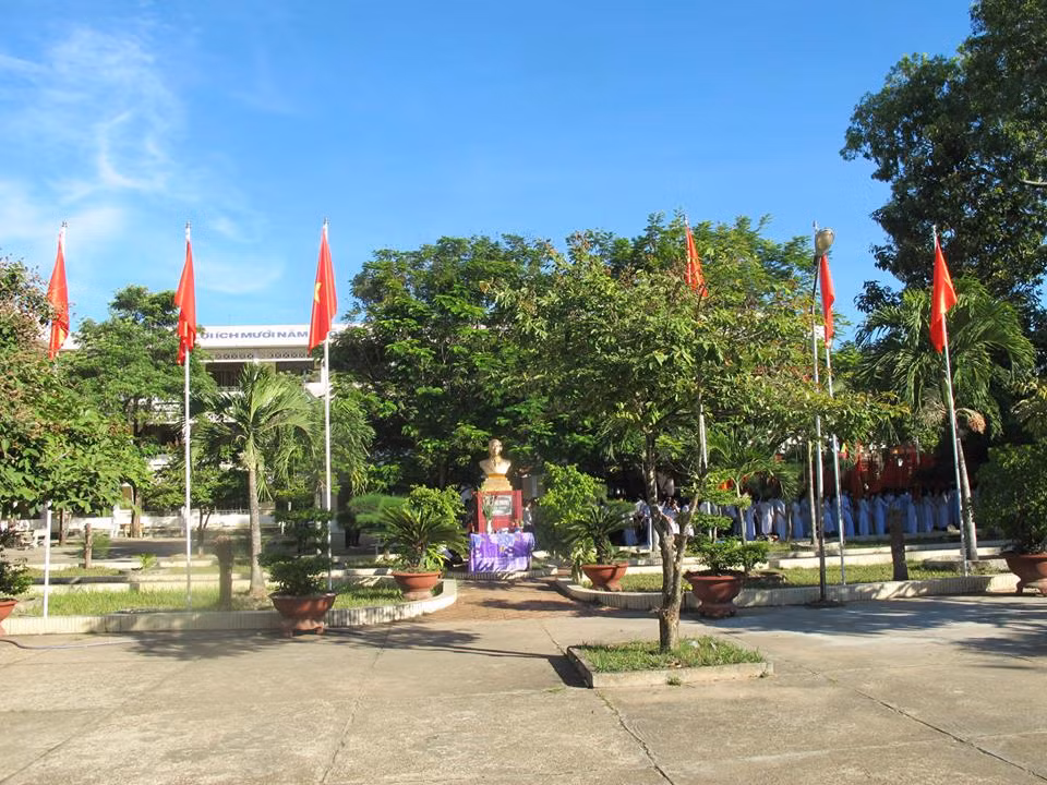 (Ảnh: Fanpage Trường THPT Lê Hồng Phong - Phú Yên)