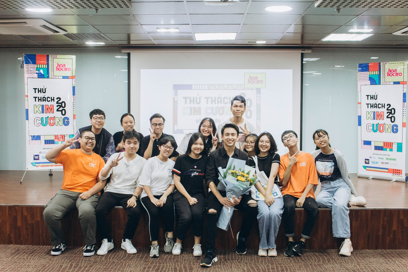 Buổi học với MC Quang Bảo.