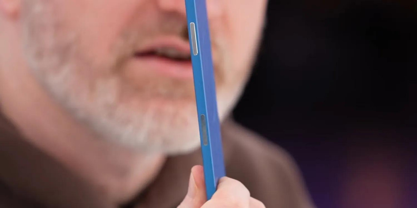 (Ảnh: Unbox Therapy) (Ảnh: Unbox Therapy)