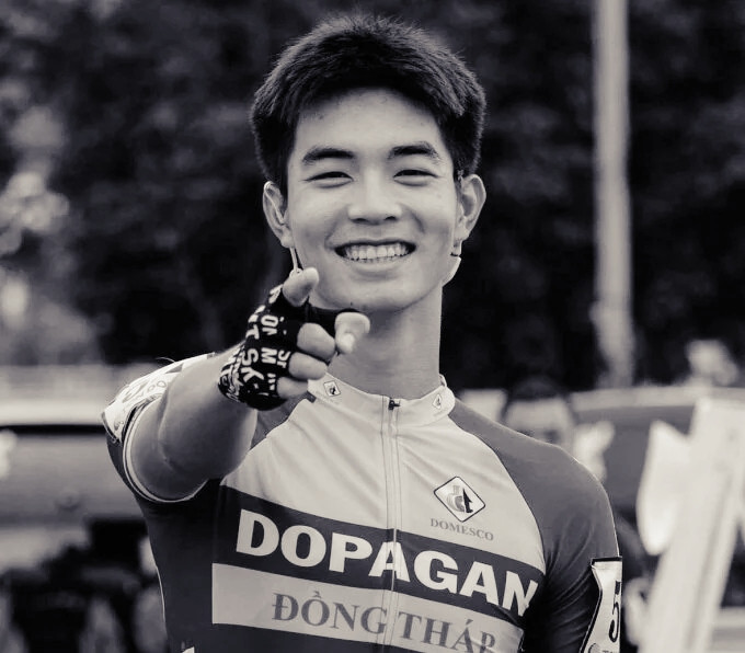 Nhà vô địch đua xe đạp Trần Minh Mẫn qua đời ở tuổi 17.