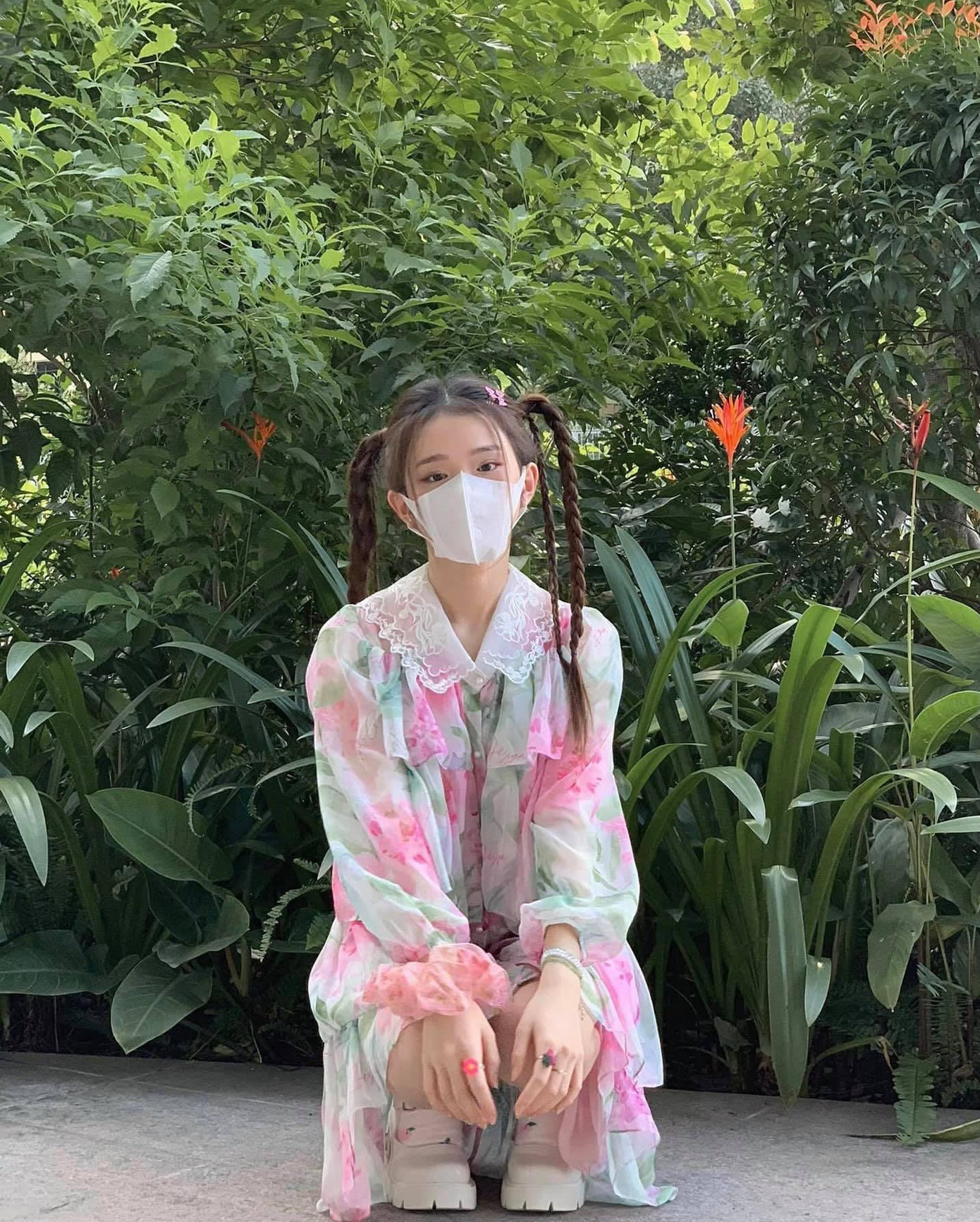 Dù đeo khẩu trang nhưng vẫn thấy xinh!