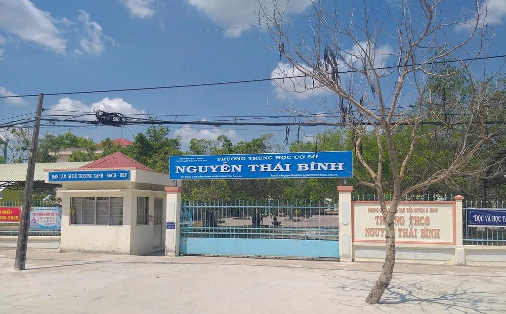 Trường THCS Nguyễn Thái Bình - nơi xảy ra vụ việc.