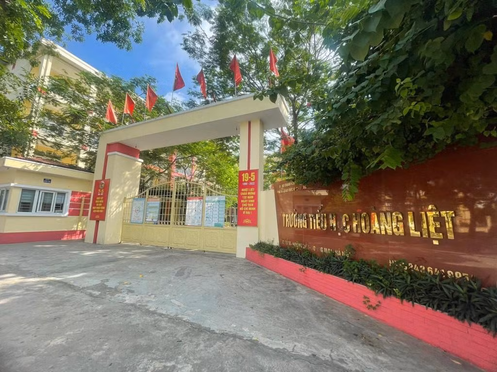 Trường Tiểu học Hoàng Liệt - nơi xảy ra sự việc.