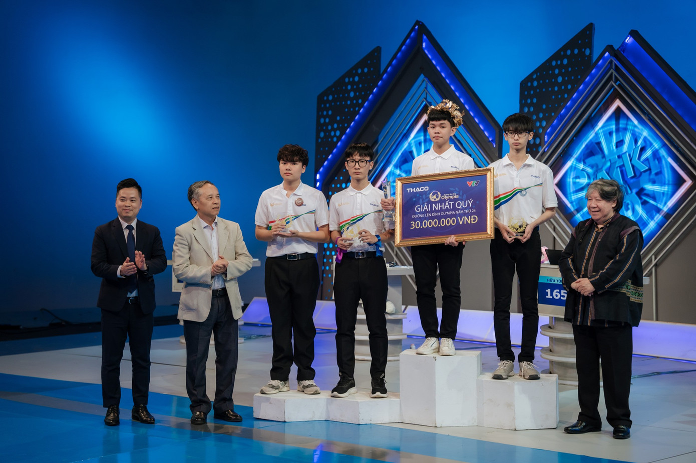 (Ảnh: Fanpage Đường Lên Đỉnh Olympia) (Ảnh: Fanpage Đường Lên Đỉnh Olympia)