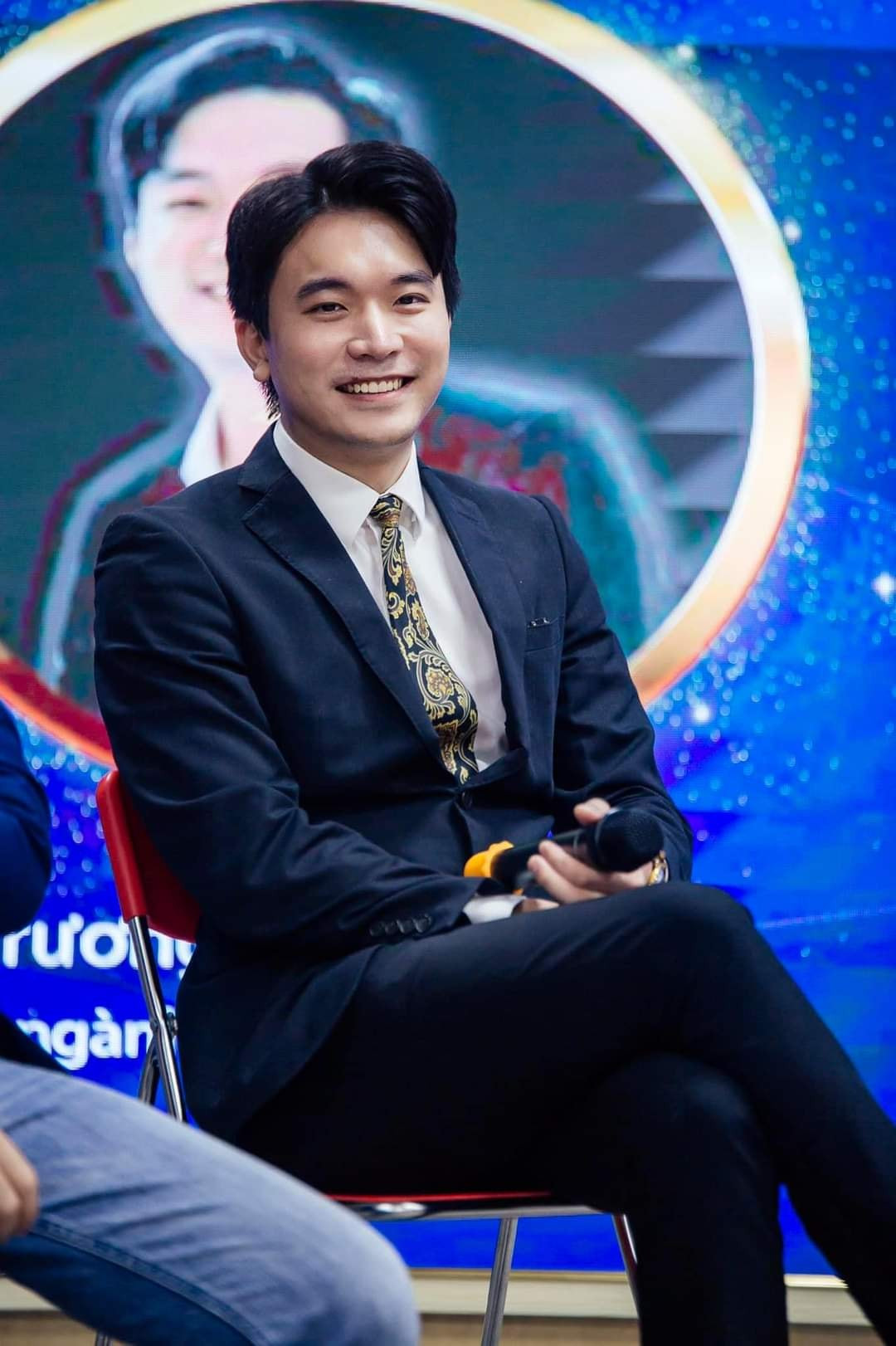 Thầy Nguyễn Duy Anh.