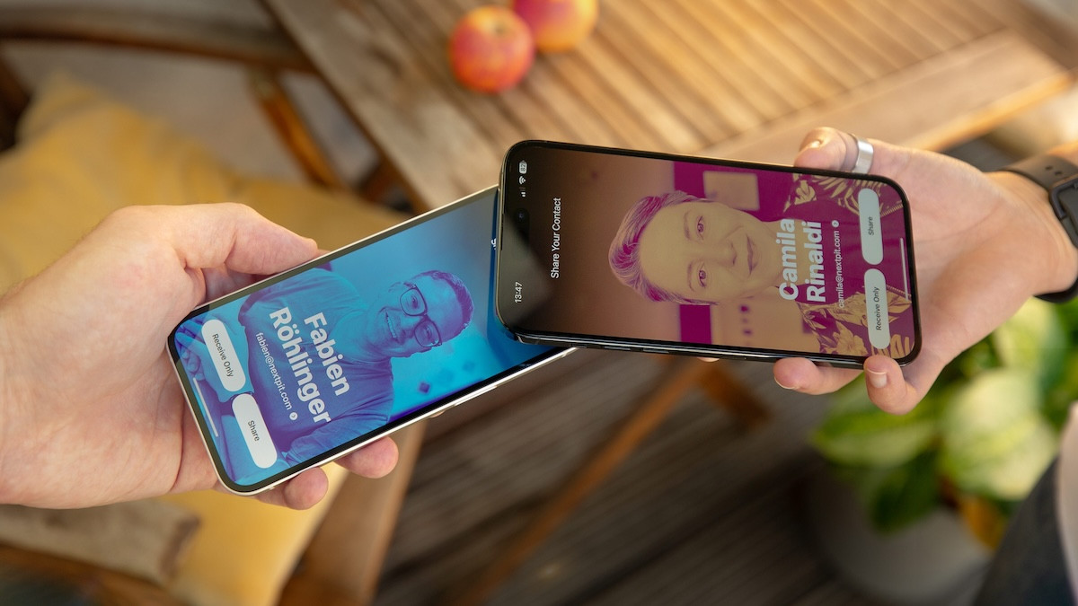 AirDrop chỉ quét các đối tượng trong phạm vi gần. Điều đó đồng nghĩa với việc các cuộc gặp sẽ diễn ra nhanh chóng hơn khi hai đối tượng đã kết nối nhau. AirDrop chỉ quét các đối tượng trong phạm vi gần. Điều đó đồng nghĩa với việc các cuộc gặp sẽ diễn ra nhanh chóng hơn khi hai đối tượng đã kết nối nhau.