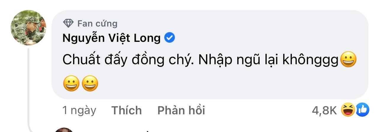 Đã lâu lắm rồi Mũi trưởng Long mới đi "bình luận dạo" dưới bài đăng của Hậu Hoàng, nào ngờ vẫn nhận về lượt tương tác cực "khủng". Đã lâu lắm rồi Mũi trưởng Long mới đi "bình luận dạo" dưới bài đăng của Hậu Hoàng, nào ngờ vẫn nhận về lượt tương tác cực "khủng".