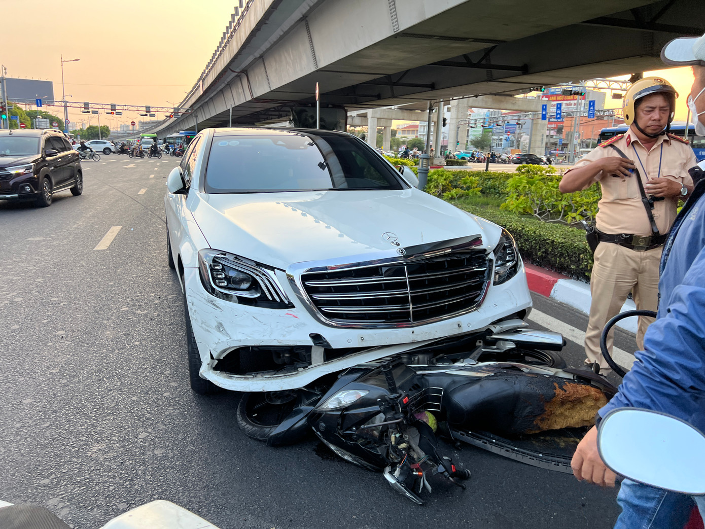 Hiện trường vụ tai nạn. (Ảnh: Công an cung cấp cho báo chí) Hiện trường vụ tai nạn. (Ảnh: Công an cung cấp cho báo chí)