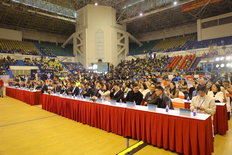 Các đại biểu dự Lễ khai mạc Vòng chung kết Cuộc thi Vô địch Quốc gia STEM, AI và Robotics 2024. Các đại biểu dự Lễ khai mạc Vòng chung kết Cuộc thi Vô địch Quốc gia STEM, AI và Robotics 2024.