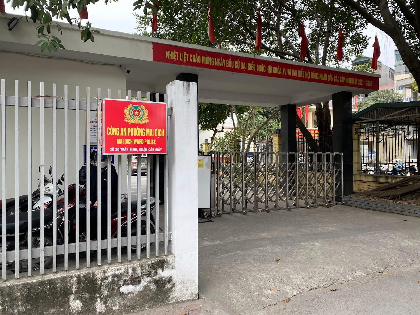 Khi phát hiện các trường hợp có dấu hiệu lừa đảo như trên, người dân cần báo ngay cho cơ quan Công an nơi gần nhất.