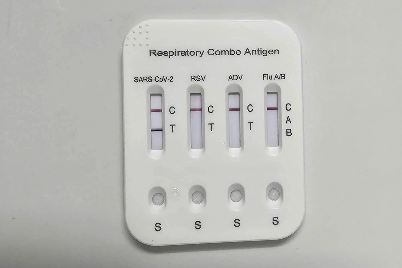 Xét nghiệm COVID-19. (Ảnh minh họa từ Internet) Xét nghiệm COVID-19. (Ảnh minh họa từ Internet)