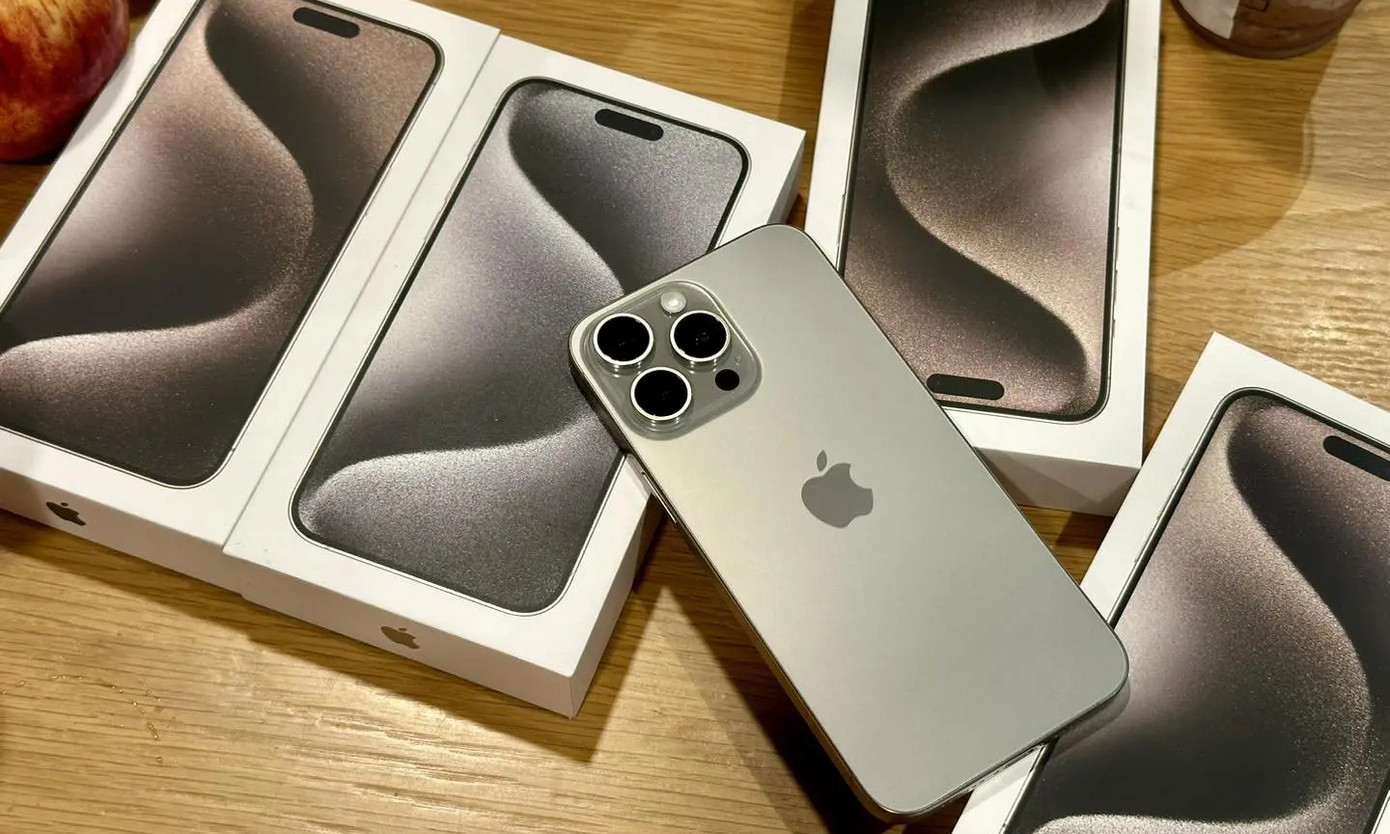 Mẫu điện thoại iPhone 15 Pro mới không nhận được đánh giá tốt nhất từ người dùng. Mẫu điện thoại iPhone 15 Pro mới không nhận được đánh giá tốt nhất từ người dùng.