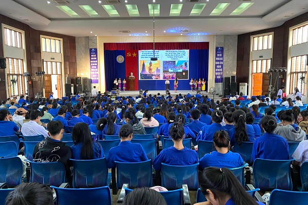 Quang cảnh ngày hội Thanh niên Quảng Ngãi với văn hóa ASEAN 2024.