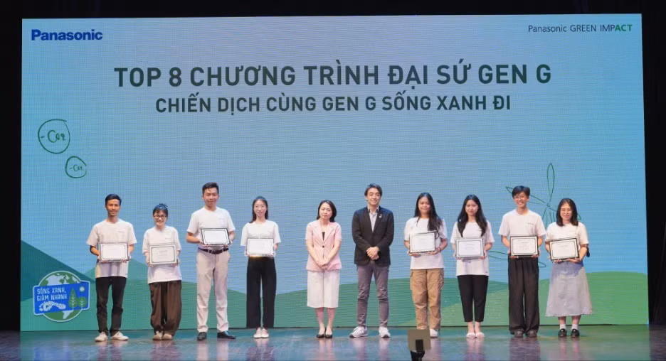Top 8 sáng kiến xuất sắc nhất được công bố tại buổi lễ trao giải.