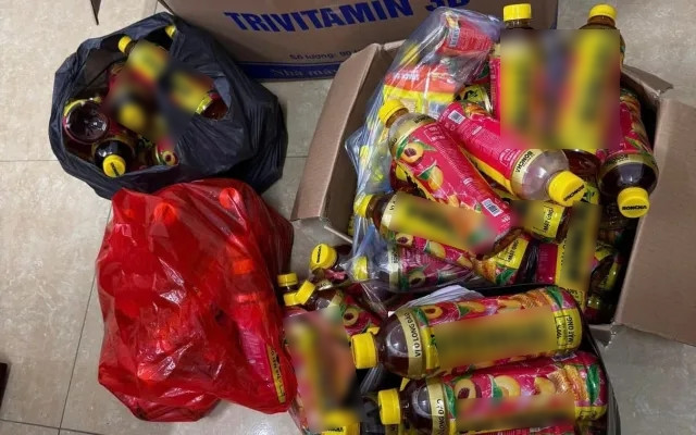 Sản phẩm được phát miễn phí cho học sinh trường THCS Bình Minh. (Ảnh: HNM) Sản phẩm được phát miễn phí cho học sinh trường THCS Bình Minh. (Ảnh: HNM)