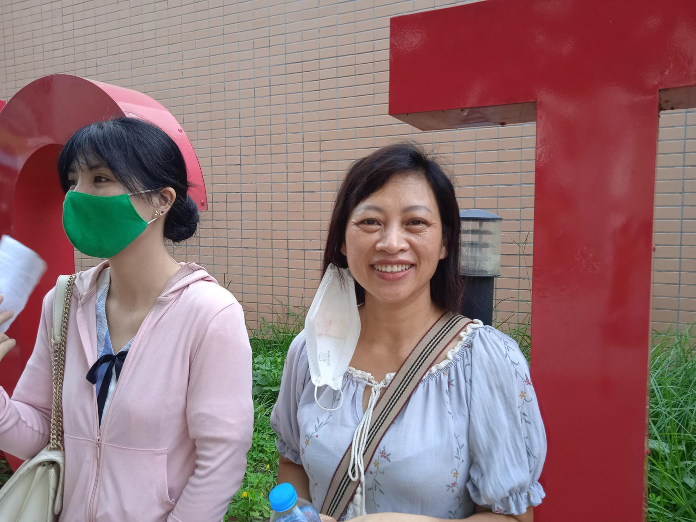 Cô Ngọc cho biết bản thân hồi hộp, lo lắng hơn cả con.