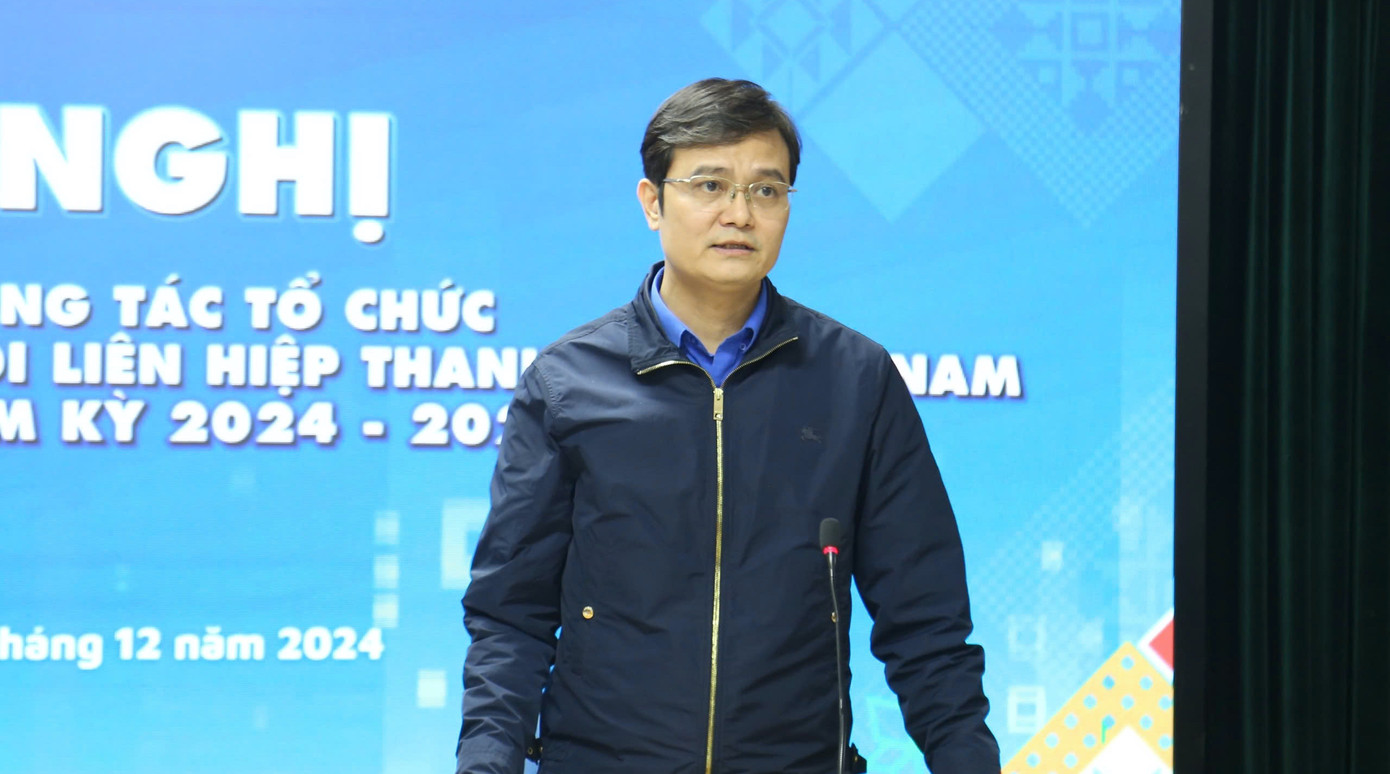 Đồng chí Bùi Quang Huy, Ủy viên dự khuyết BCH Trung ương Đảng, Bí thư thứ nhất Trung ương Đoàn phát biểu kết luận tại hội nghị. Đồng chí Bùi Quang Huy, Ủy viên dự khuyết BCH Trung ương Đảng, Bí thư thứ nhất Trung ương Đoàn phát biểu kết luận tại hội nghị.
