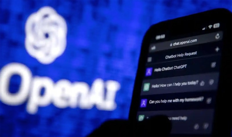 ChatGPT hiện đang "làm mưa làm gió" trong và ngoài giới công nghệ. (Ảnh: CNET)