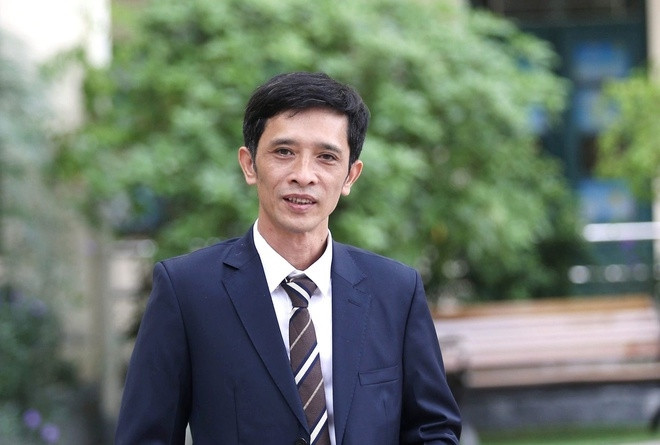 Ông Hà Xuân Nhâm, Trưởng phòng Giáo dục Trung học, Sở Giáo dục và Đào tạo Hà Nội. Ông Hà Xuân Nhâm, Trưởng phòng Giáo dục Trung học, Sở Giáo dục và Đào tạo Hà Nội.