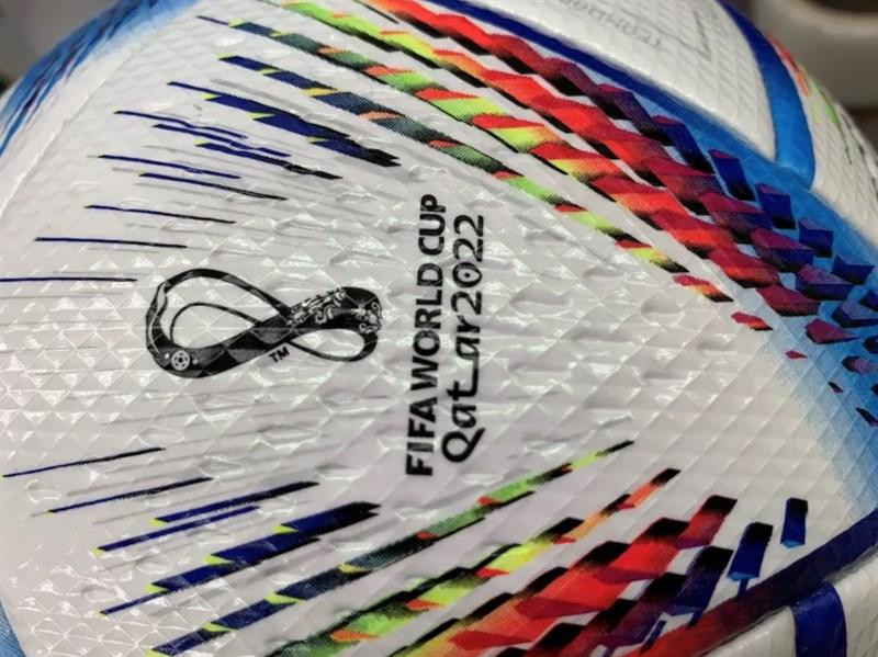 Thiết kế của quả bóng "AI Rihla". (Ảnh: CNET) Thiết kế của quả bóng "AI Rihla". (Ảnh: CNET)