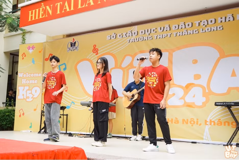Câu lạc bộ Âm nhạc với màn trình diễn đầy cuốn hút.