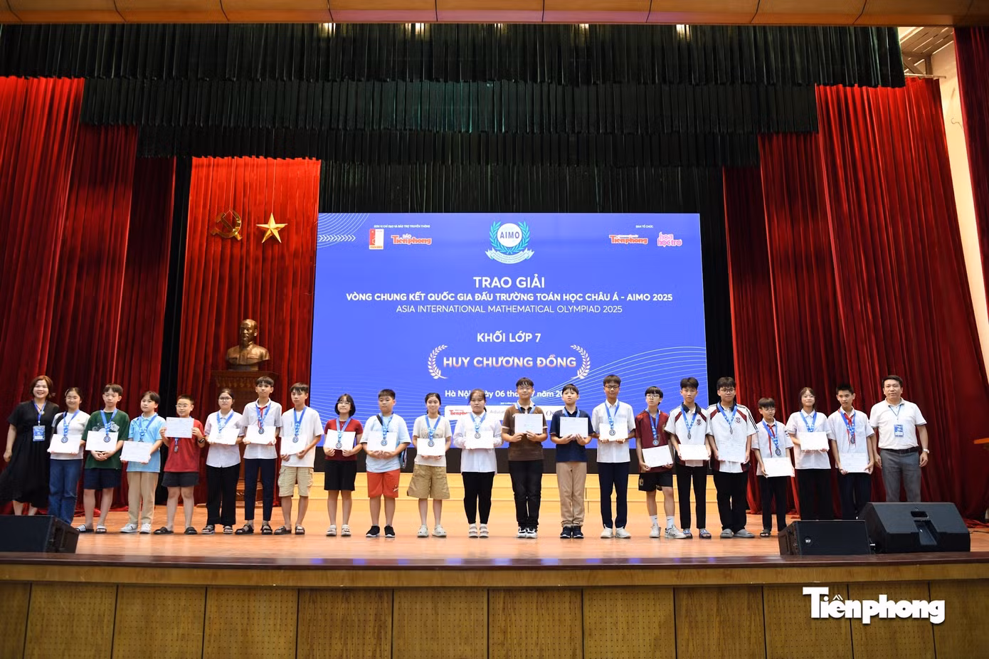 Thí sinh cấp THCS đạt Huy chương Đồng.