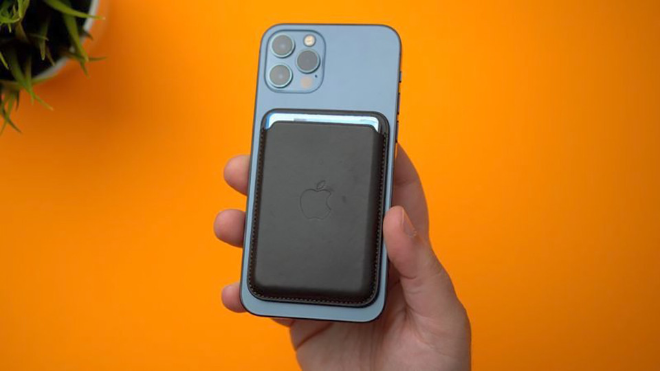 Apple đã ngừng sản xuất các phụ kiện làm bằng da của mình.