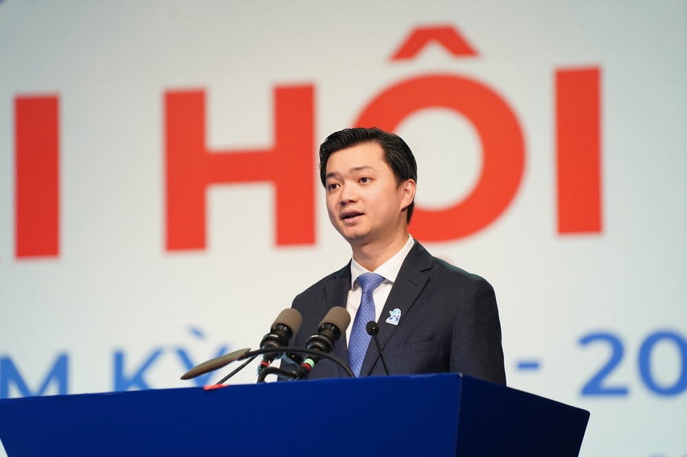 Đồng chí Nguyễn Minh Triết - Bí thư Trung ương Đoàn, Chủ tịch Hội Sinh viên Việt Nam phát biểu bế mạc Đại hội.