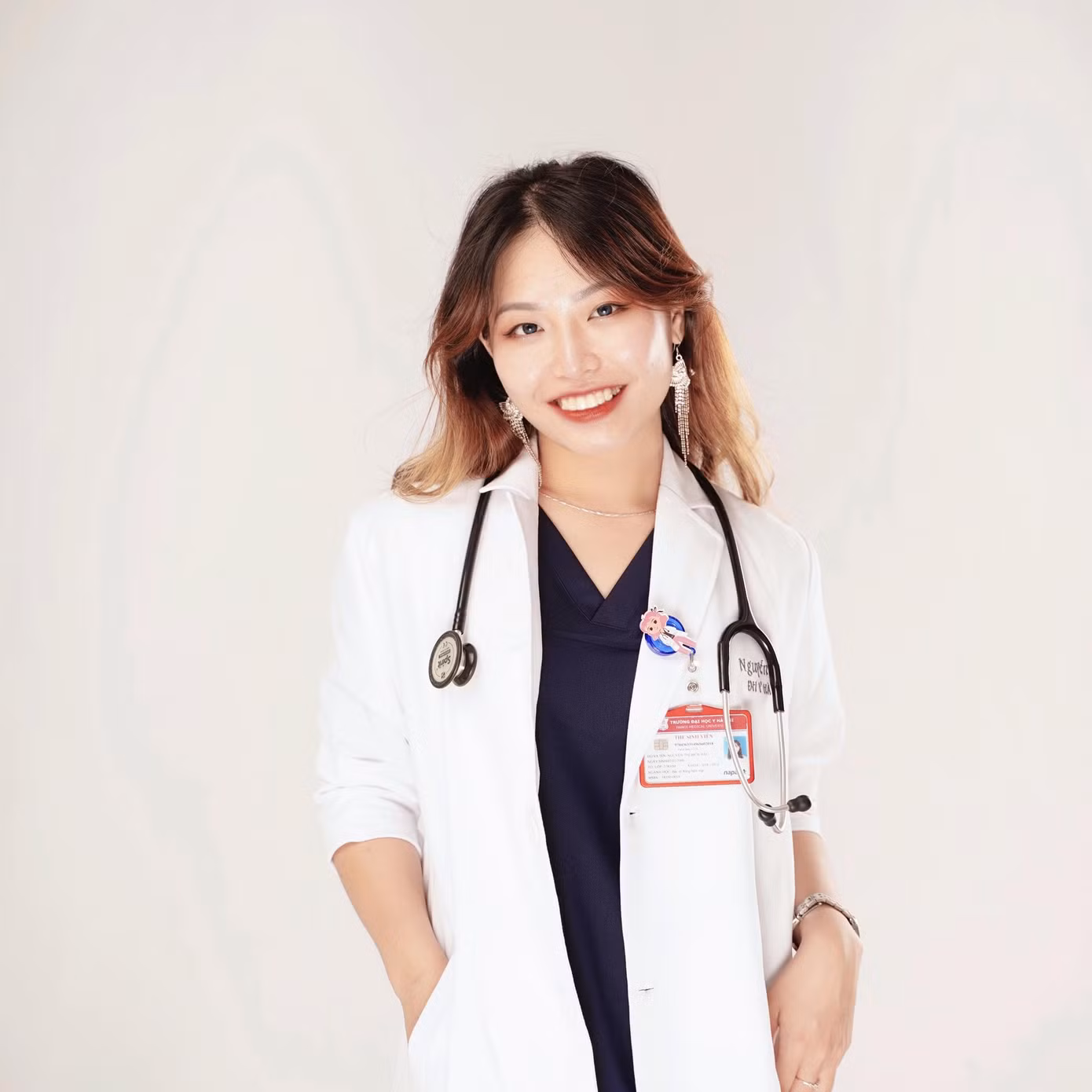 TikToker Hấu Nguyễn.