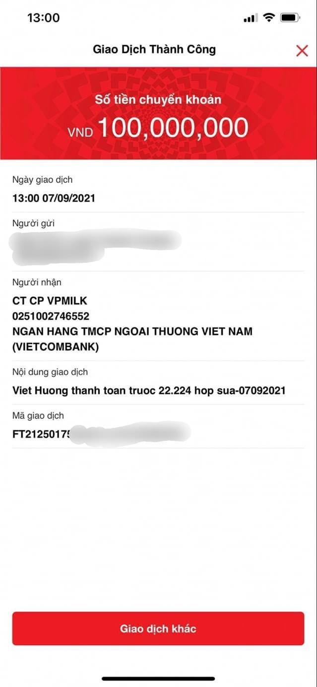 Việt Hương thanh toán 100 triệu đồng đặt cọc 22.000 hộp sữa được nữ nghệ sĩ cung cấp trên trang Facebook cá nhân. Việt Hương thanh toán 100 triệu đồng đặt cọc 22.000 hộp sữa được nữ nghệ sĩ cung cấp trên trang Facebook cá nhân.