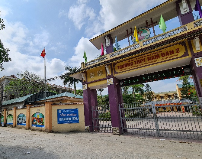 Trường THPT Nam Đàn 2 - nơi xảy ra vụ việc. Trường THPT Nam Đàn 2 - nơi xảy ra vụ việc.