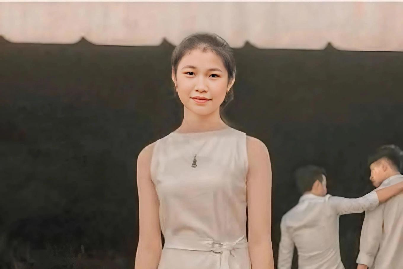 Lìu Ngọc Hằng, sinh viên năm 4 Đại học Kinh tế TPHCM, mất liên lạc nhiều ngày với người thân. (Ảnh: Gia đình cung cấp) Lìu Ngọc Hằng, sinh viên năm 4 Đại học Kinh tế TPHCM, mất liên lạc nhiều ngày với người thân. (Ảnh: Gia đình cung cấp)