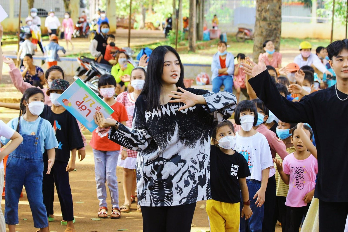 Choco và Vĩnh tham gia nhiệt tình với tất cả hoạt động của sự kiện.