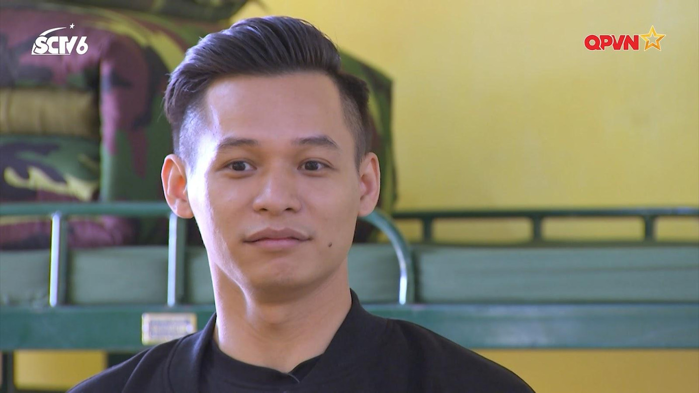 Liệu rằng Độ Mixi sẽ trả lời thế nào với câu hỏi tương đối &quot;nhạy cảm&quot; này? Duy Khánh có thành công giữ lại thanh lăn nách &quot;bảo bối&quot;?