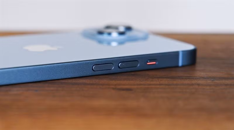 iPhone 15 Pro Series sẽ xuất hiện phím cứng. (Ảnh: AppleInsider)