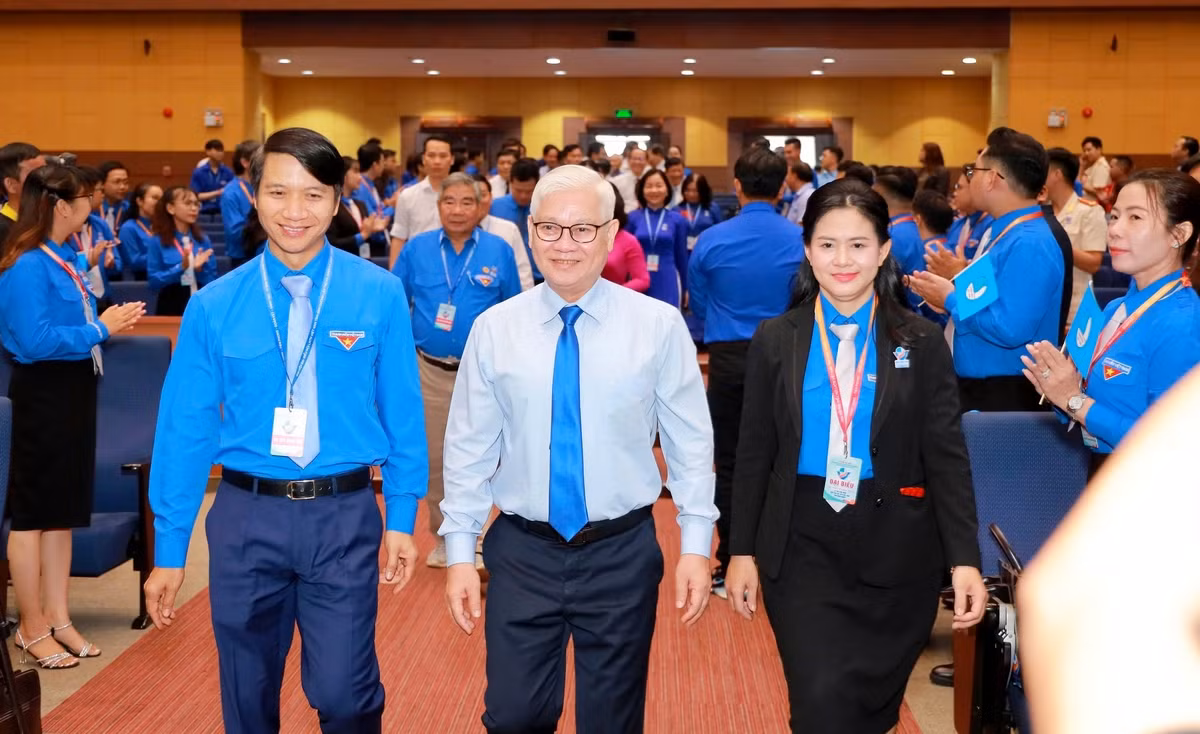 Tham dự phiên trọng thể, về phía T.Ư Đoàn, T.Ư Hội Liên hiệp thanh niên Việt Nam có anh Nguyễn Ngọc Lương - Bí thư thường trực T.Ư Đoàn, Chủ tịch T.Ư Hội Liên hiệp thanh niên Việt Nam; anh Nguyễn Xuân Hiếu - Ủy viên BCH, Phó trưởng Ban Đoàn kết tập hợp Thanh niên T.Ư Đoàn, Phó Chủ tịch T.Ư Hội Liên hiệp thanh niên Việt Nam.