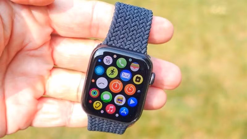 Hsieh hy vọng Apple Watch SE thế hệ 3 sẽ có cùng kích thước màn hình với Apple Watch Series 8. (Ảnh: Jugo Mobile)
