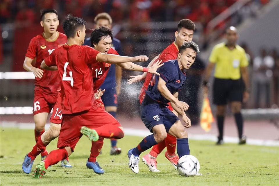 ĐT Việt Nam vs ĐT Thái Lan tại AFF Cup 2020.