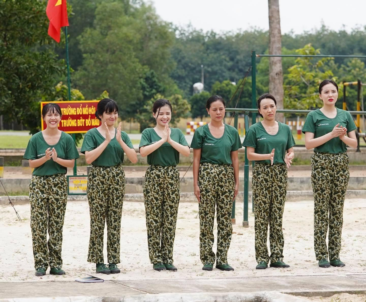 Các "nữ chiến binh" của Sao Nhập Ngũ 2020.