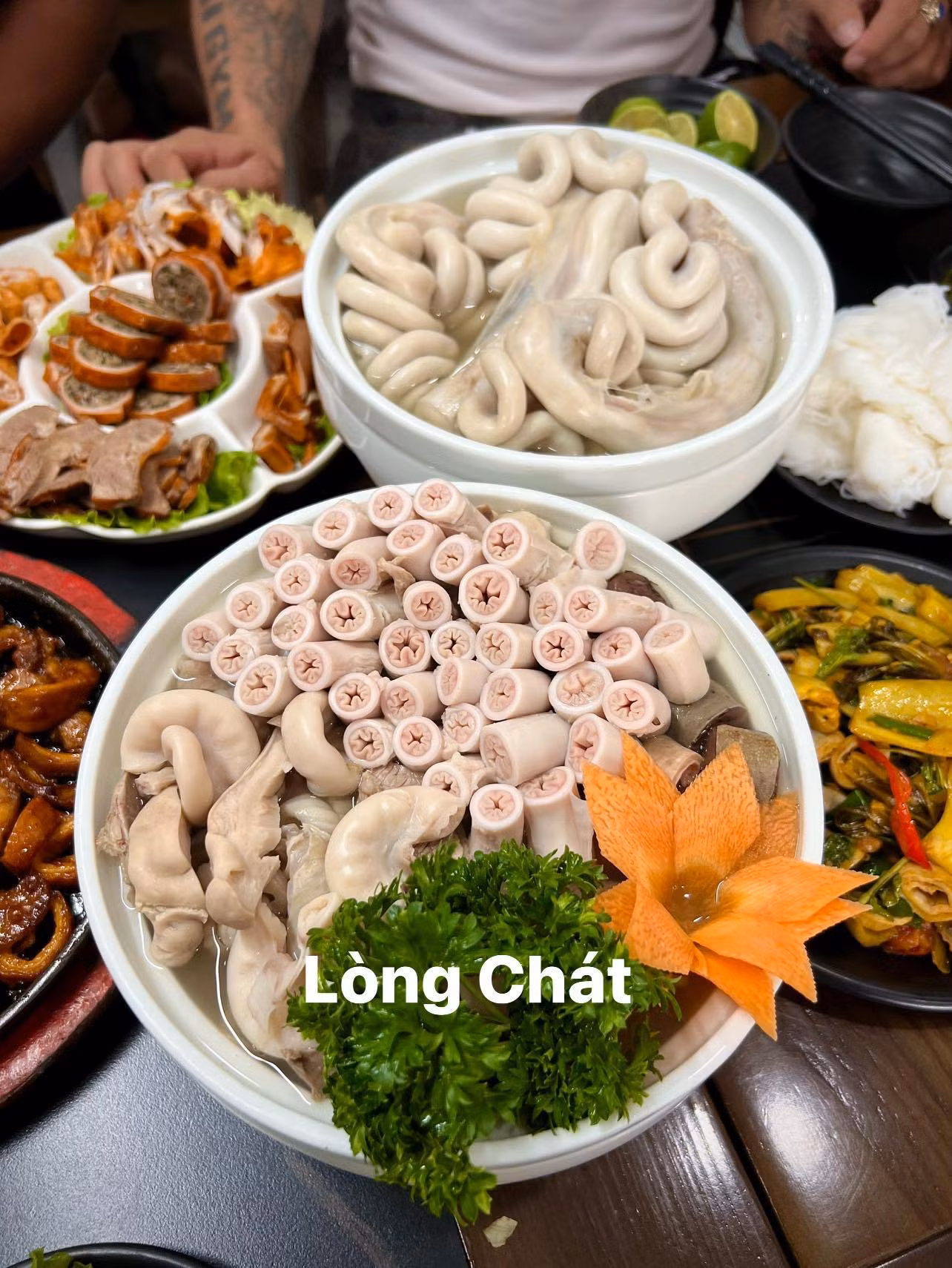 Lòng Chát quán từng nổi tiếng với món lòng xe điếu. (Ảnh: Lòng Chát quán)