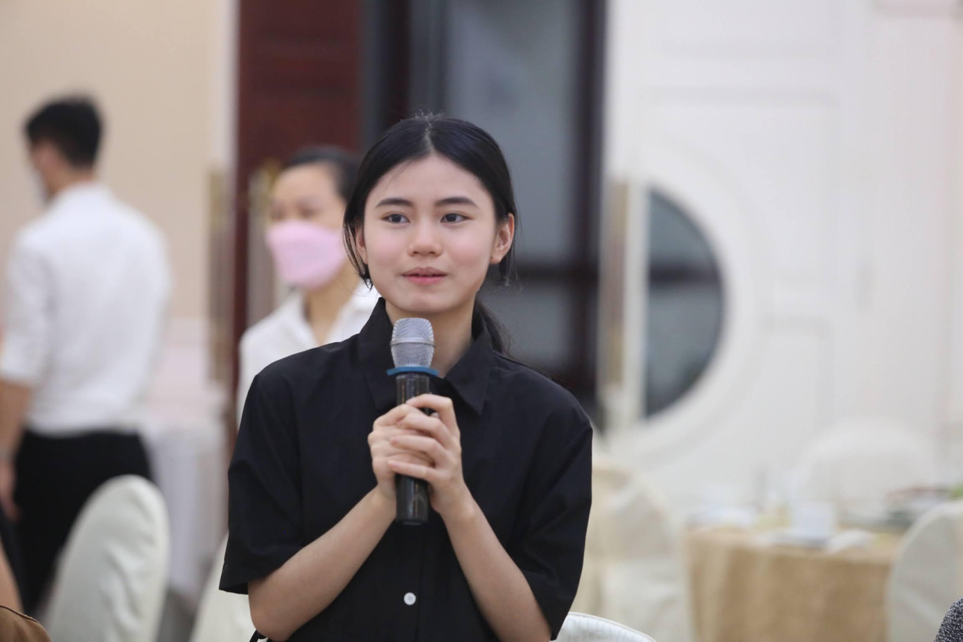 Nguyễn Nguyên Lê Nguyễn Nguyên Lê