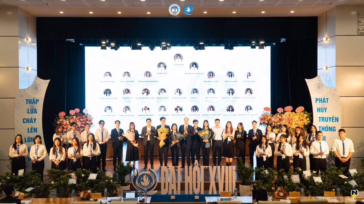 Ban chấp hành Hội sinh viên Việt Nam trường ĐH Kinh tế Quốc dân nhiệm kỳ 2022-2023.
