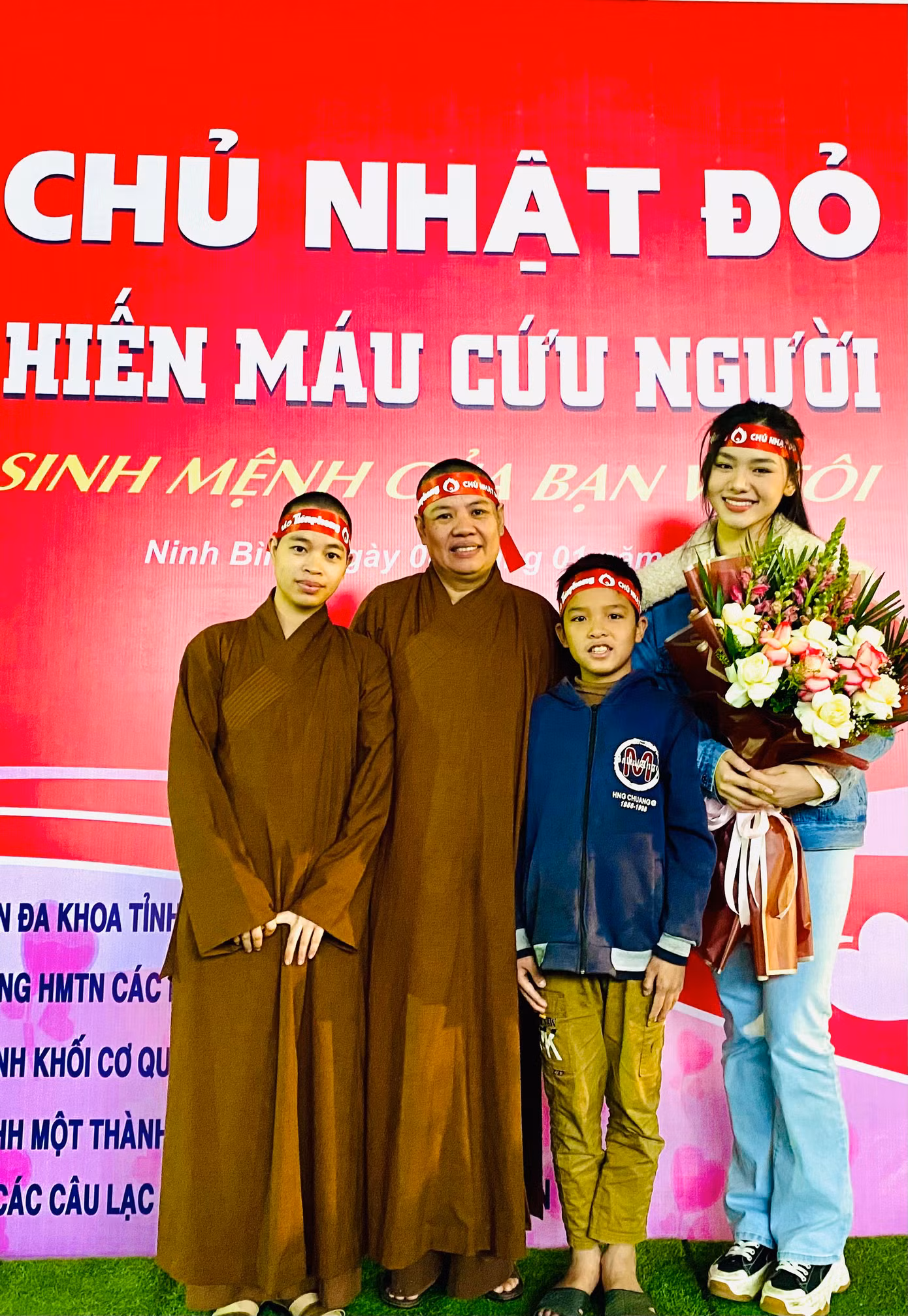 Các nhà sư tham dự Chủ Nhật Đỏ 2023 tại Ninh Bình.