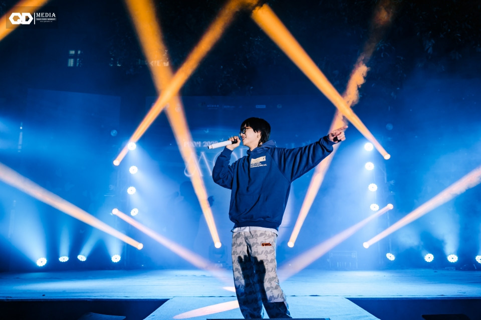 LowG góp mặt tại sự kiện Morrinia Prom 2023.