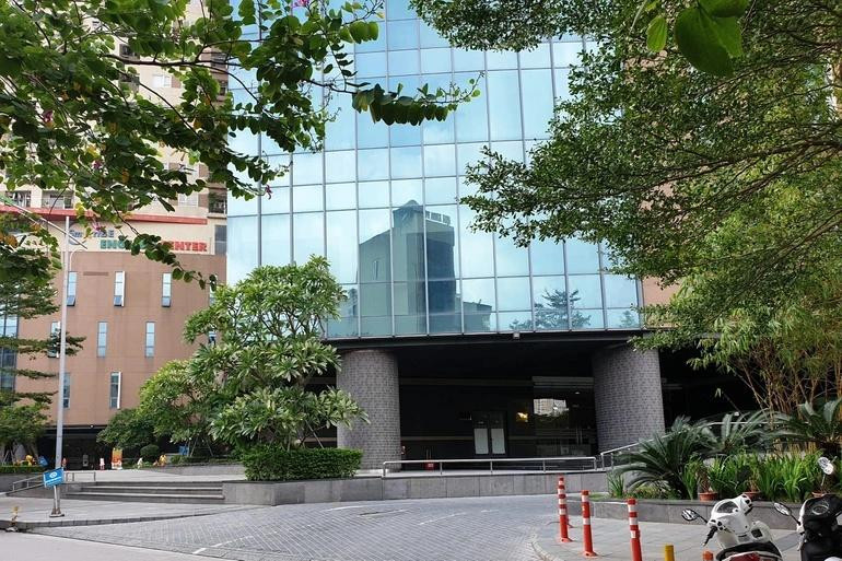 Vụ việc xảy ra tại chung cư Văn Phú - Victoria (quận Hà Đông, Hà Nội). Vụ việc xảy ra tại chung cư Văn Phú - Victoria (quận Hà Đông, Hà Nội).