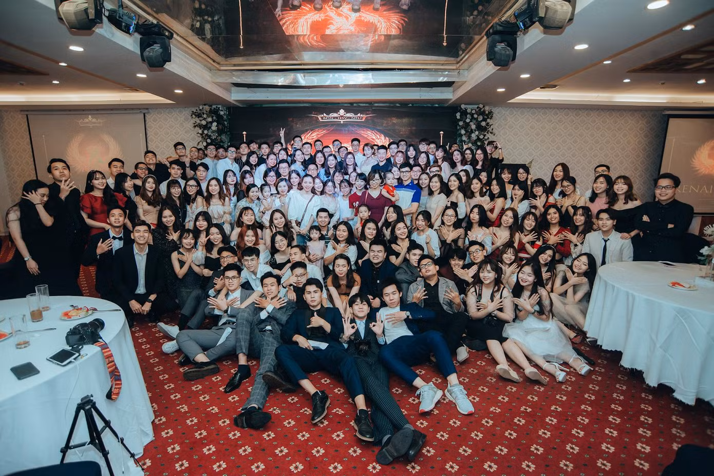 Tham gia các CLB còn là cơ hội tuyệt vời để các tân sinh viên trải nghiệm và mở rộng mối quan hệ. (Ảnh: Ban Đối Ngoại - HSV - NEU)