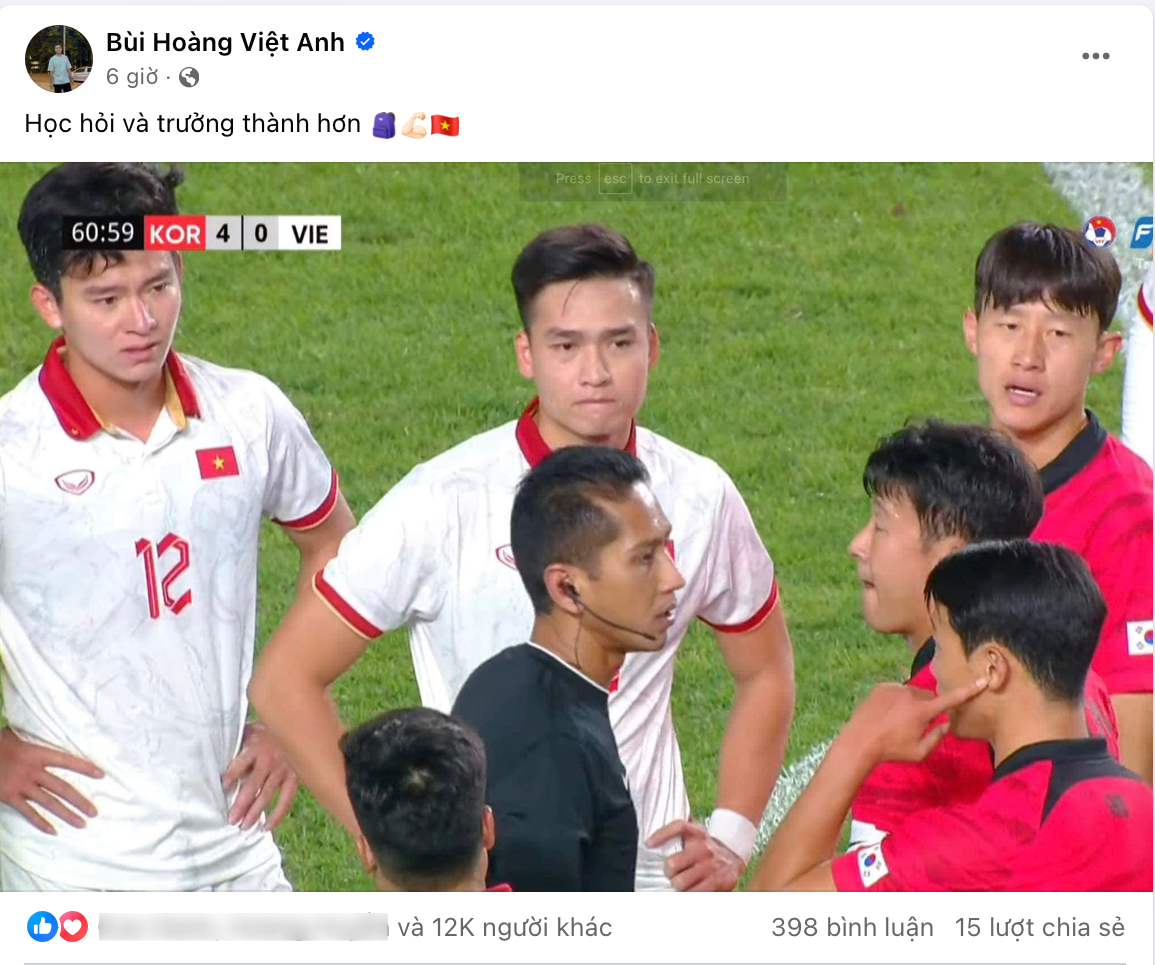 Bùi Hoàng Việt Anh chia sẻ khoảnh khắc Son Heung Min nói với trọng tài xóa thẻ đỏ cho mình, kèm theo chú thích: &quot;Học hỏi và trưởng thành hơn&quot;.