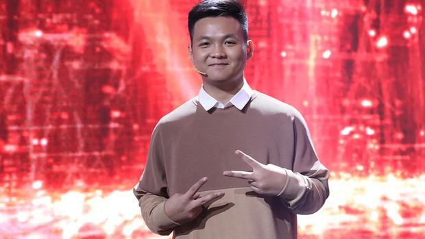 Thí sinh Siêu Trí Tuệ Hà Việt Hoàng. Thí sinh Siêu Trí Tuệ Hà Việt Hoàng.